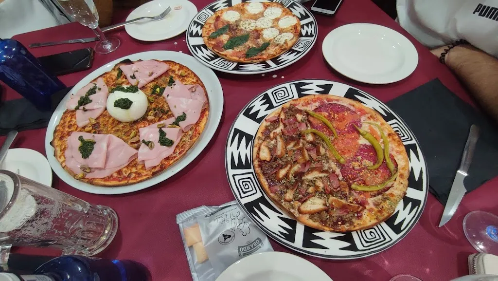 Pizzería Restaurante Sicilia_Don Benito_slider_image_3