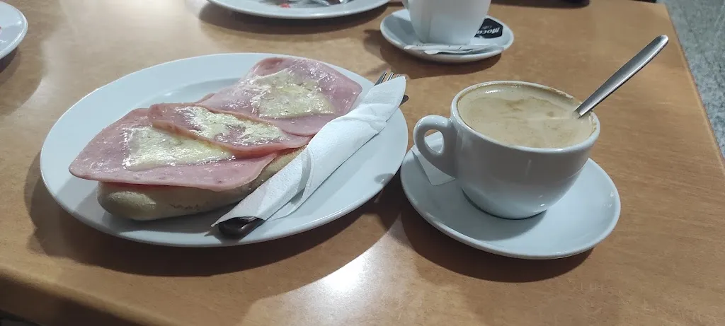 Juanma Silos Milanés_Bar Restaurante Stop Ébano_Don Benito_review