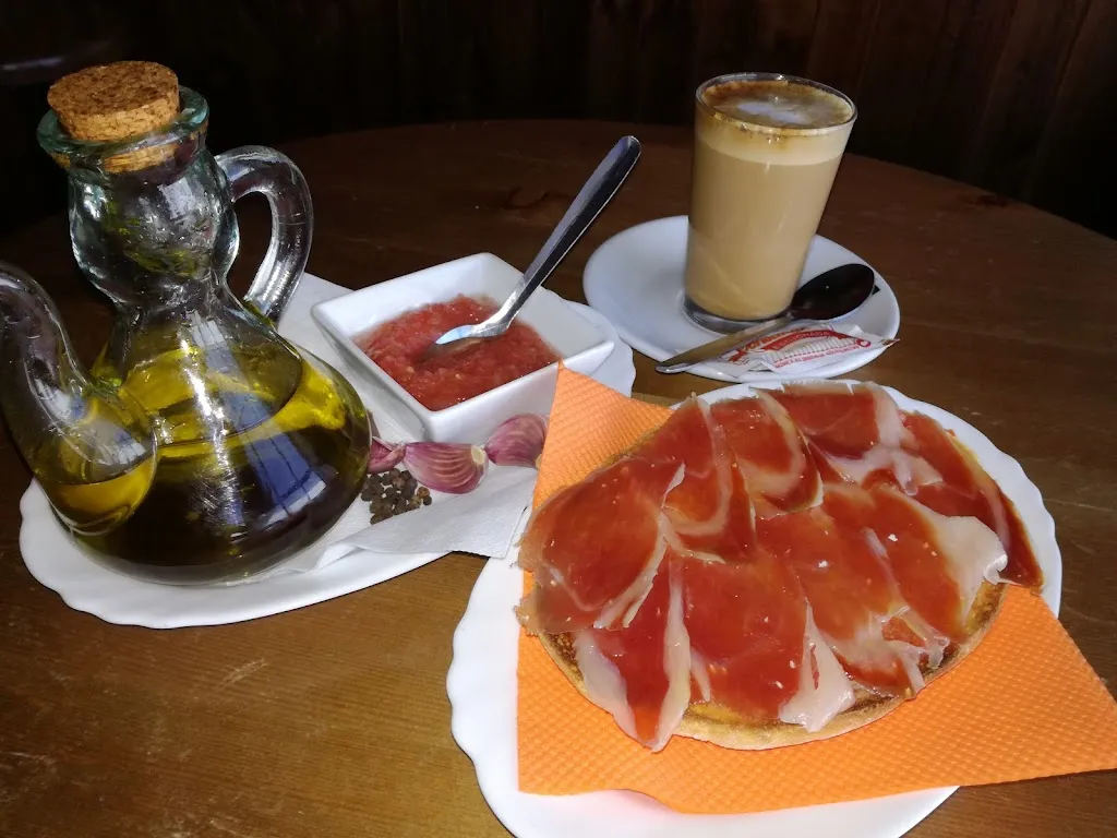 La Mina Cafe Rock Bar_Hornachos_slider_image_2