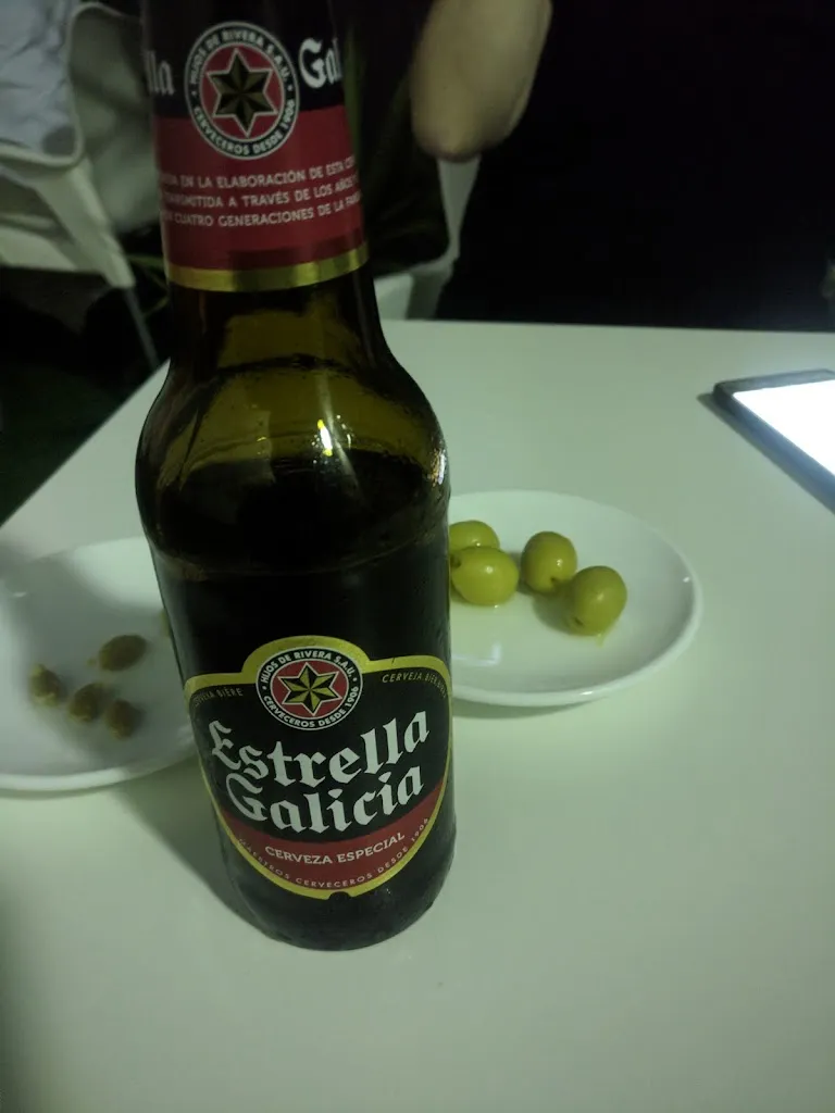 Juan Carlos Cuerda López_La Agraria-Café_Hornachos_review