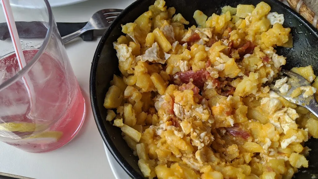 Menu_Bar Boti_Hornachos_image_8