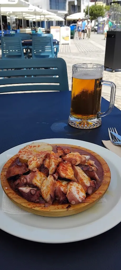 Owen Hortz_Restaurante El Puerto_Fisterra_review