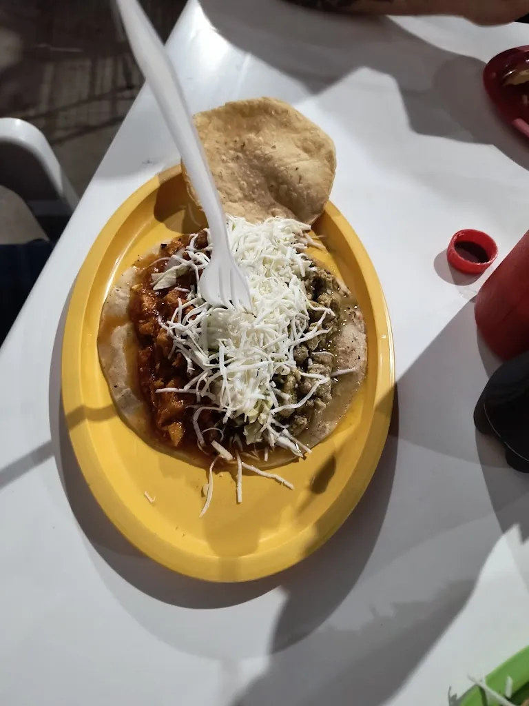 Menu_Tacos y Revolcadas David_Llera_immagine_1