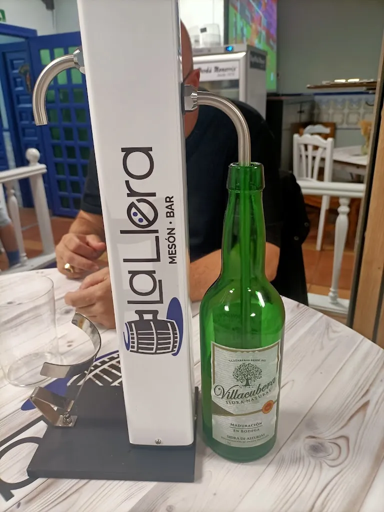 Ana Vazquez_Bodega La Llera_Llera_review