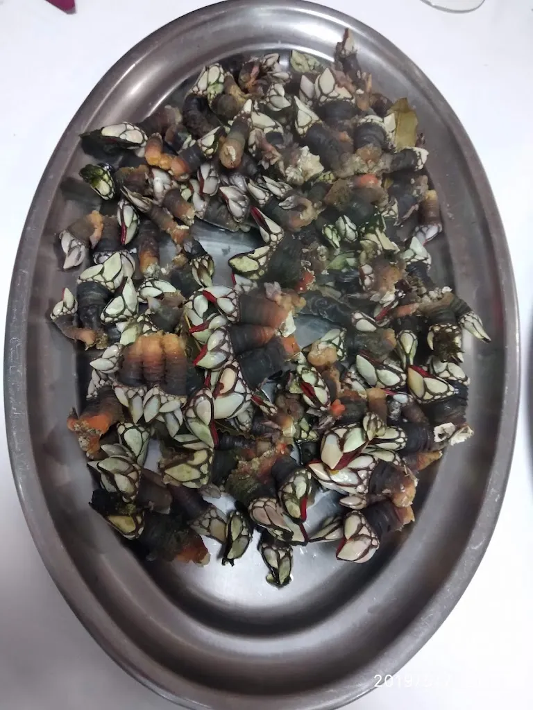 Menu_Restaurante Os Tres Golpes_Fisterra_image_9