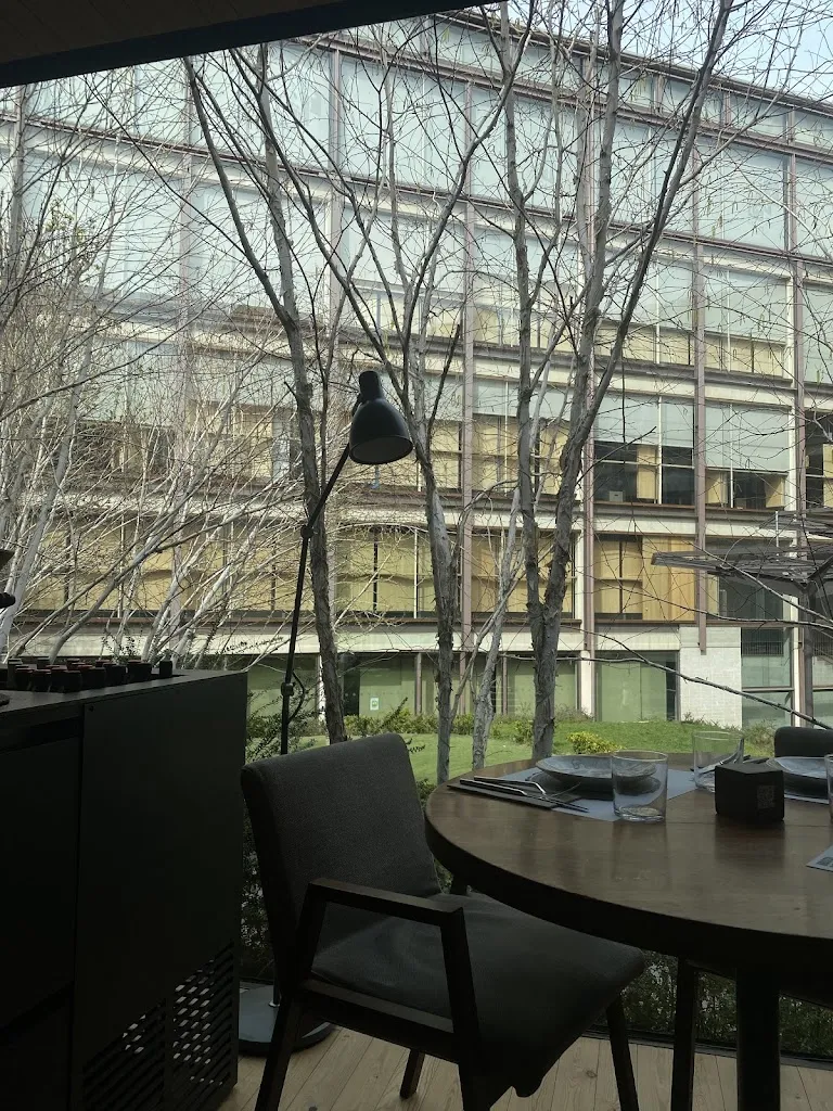 Defne Gürkan_Bosco de Lobos Madrid_Lobón_recensione