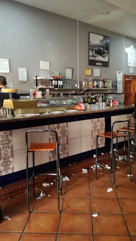 Bar - Disco Moreno_Mirandilla_slider_image_3