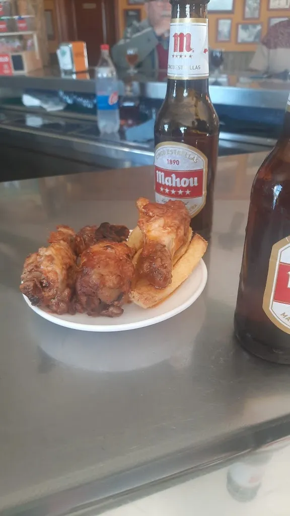 Menü_Bar Los Cazadores_Malcocinado_Bild_1