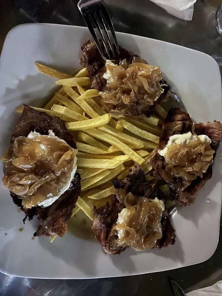 Restaurante Casa de los Monteros_Malcocinado_slider_image_2