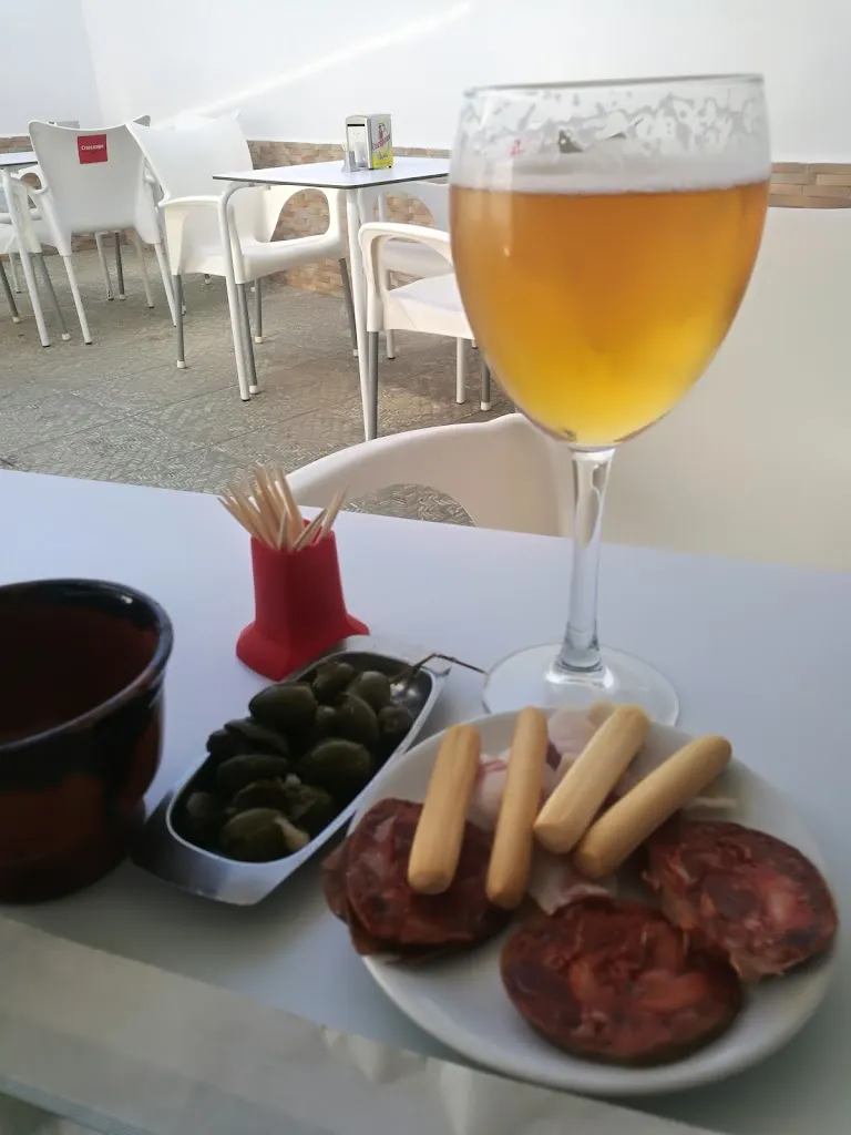 Menu_bar MijiNA_Medina de las Torres_image_4