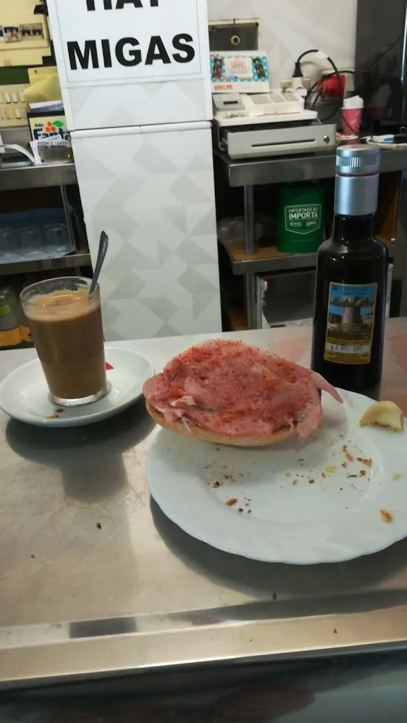 Menu_bar MijiNA_Medina de las Torres_image_7