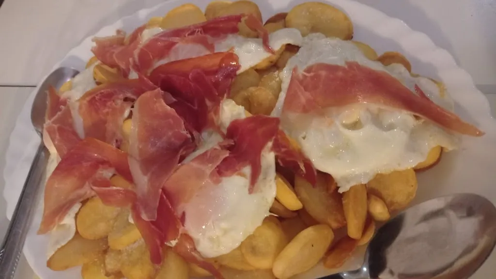 Menu_Bar El Casino_Medina de las Torres_image_1