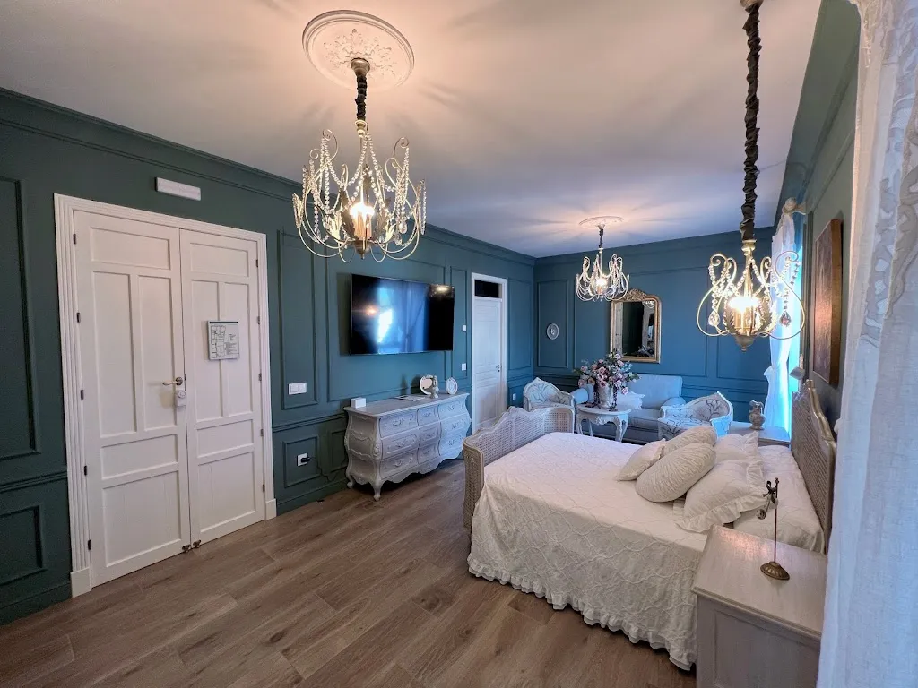 Hotel Boutique Iulia 5 Estrellas_Medina de las Torres_slider_image_3