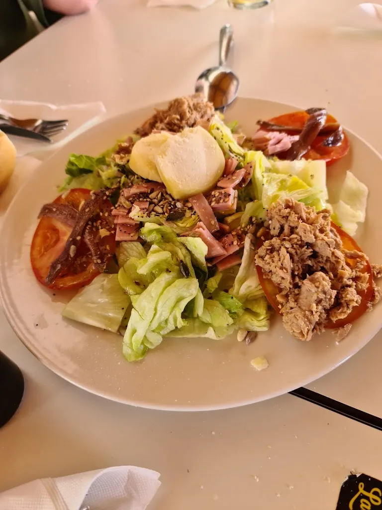 Menu_Restaurante Casa Víctor_Monterrubio de la Serena_image_3