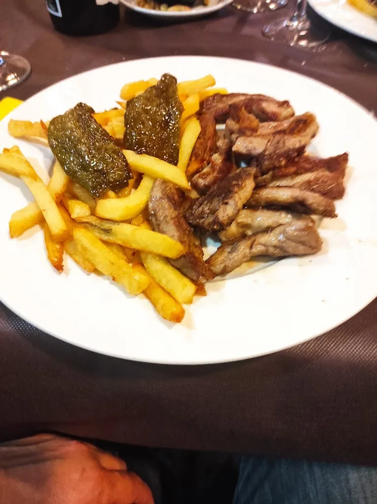 Menu_Restaurante Casa Víctor_Monterrubio de la Serena_image_8