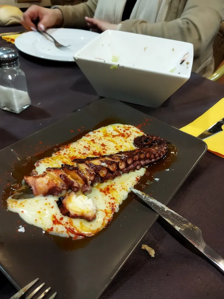 Menu_Restaurante Casa Víctor_Monterrubio de la Serena_image_9