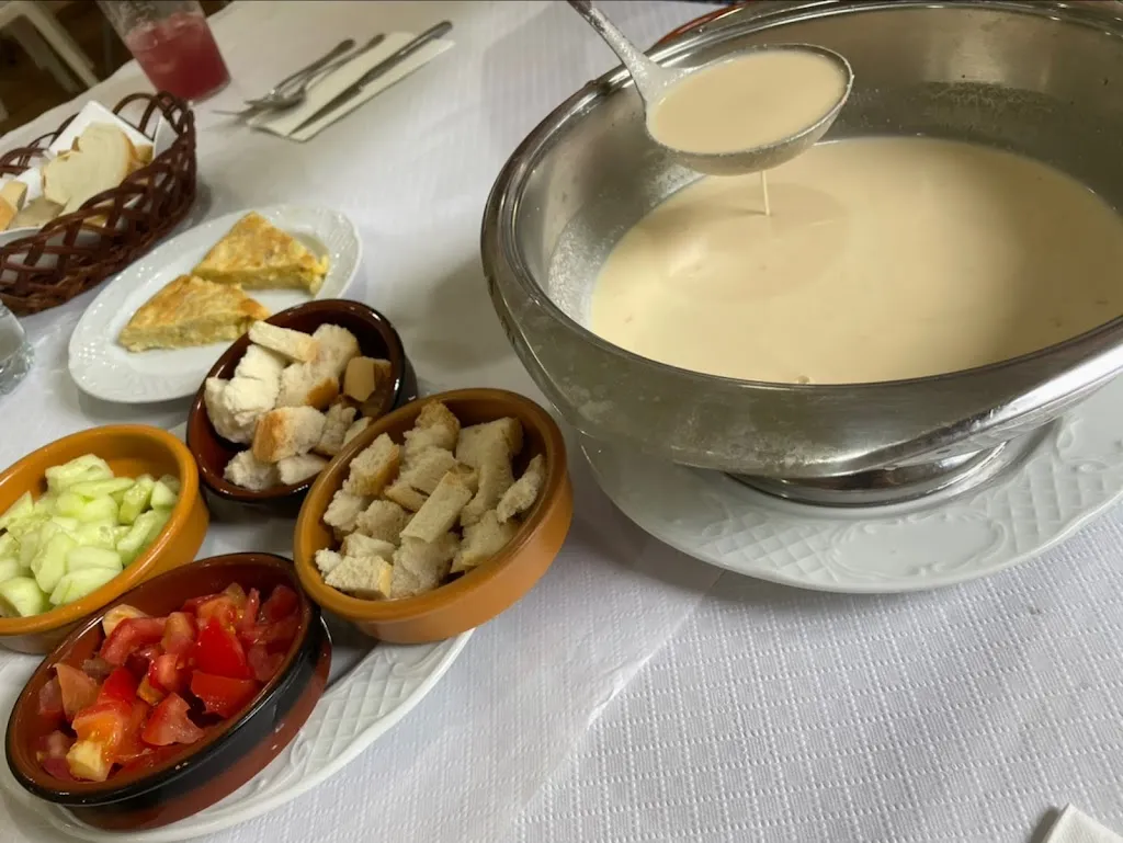 Discoteca Oli Bar_Monterrubio de la Serena_slider_image_3