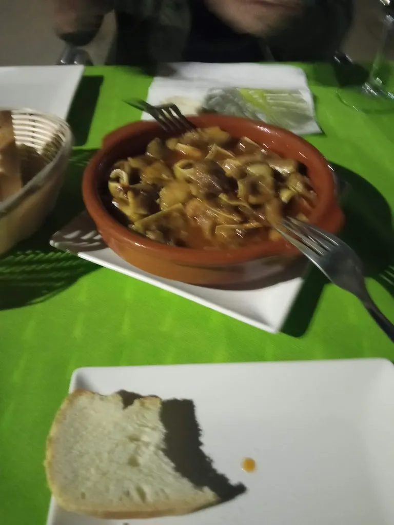 Menu_Cafe Bar 4 Esquinas Tapia_Monterrubio de la Serena_image_3