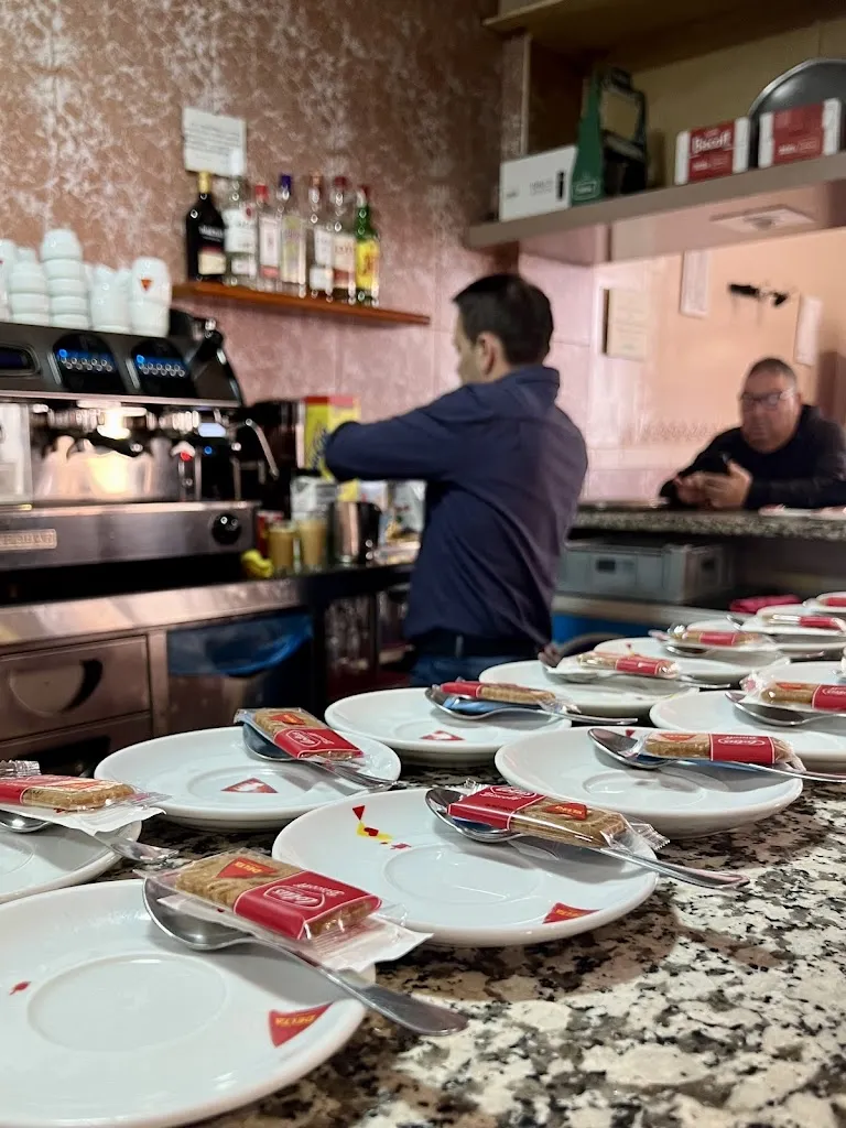 Frances Dehaix_Hotel Hostal Vaticano_Monterrubio de la Serena_review