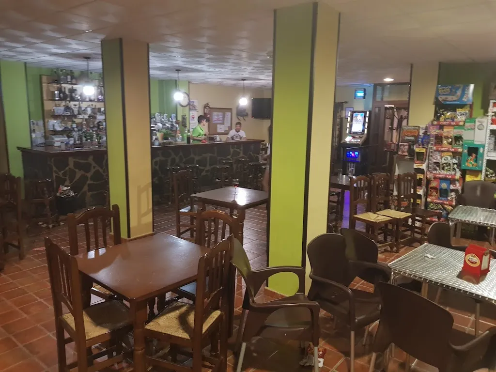 Bar El Reclamo_Montemolín_slider_image_3