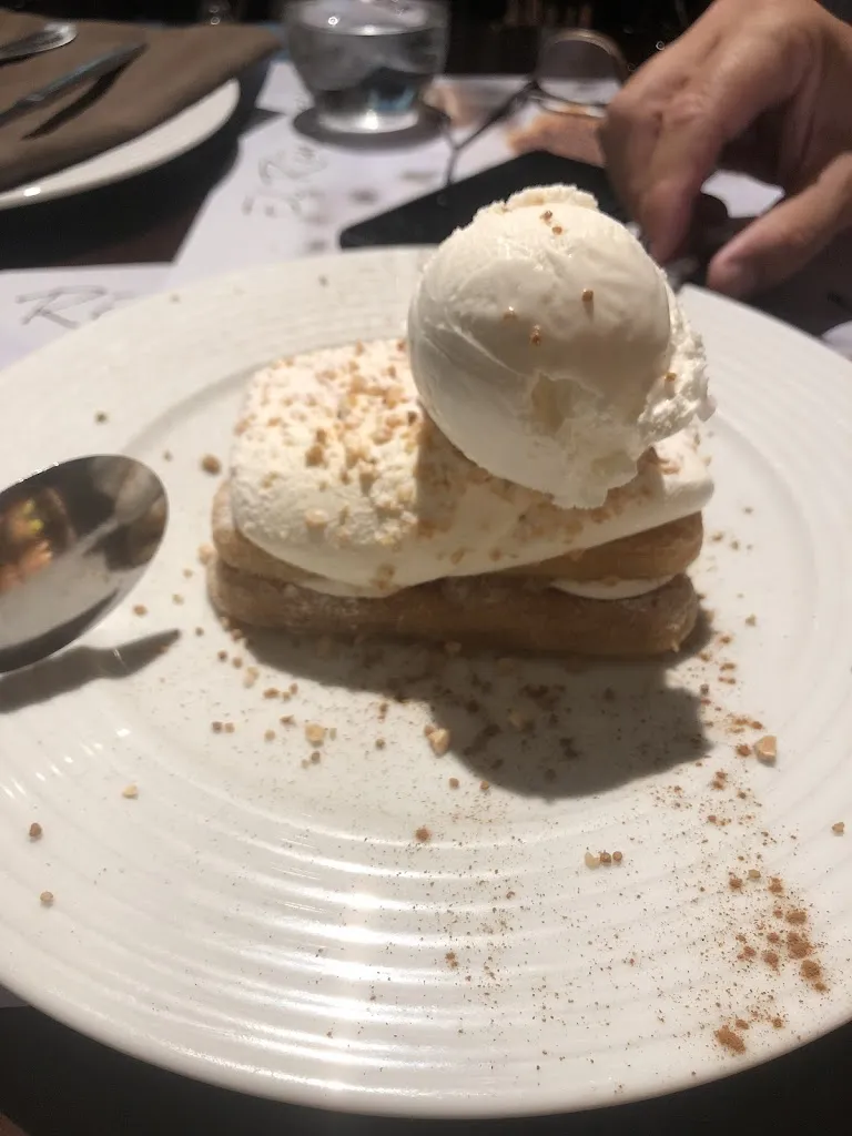 Aurore FG_Restaurante El Rinconcillo_Montemolín_review