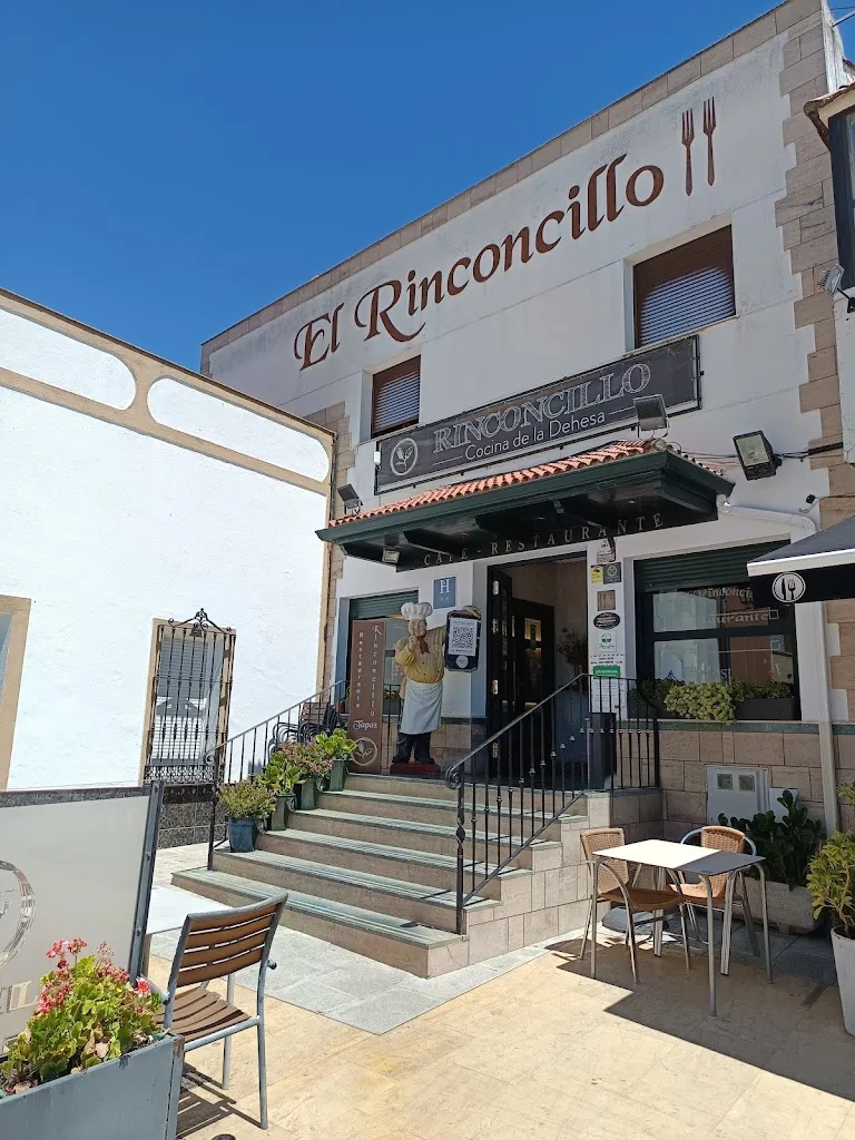 Restaurante El Rinconcillo_Montemolín_slider_image_1