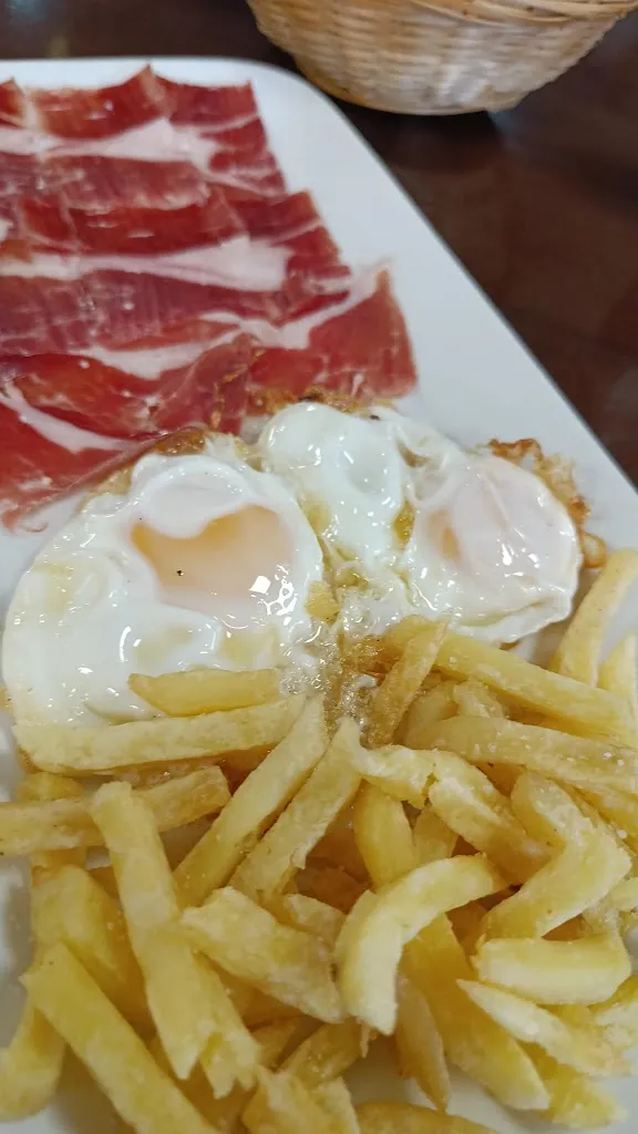 Restaurante La Ponderosa_Montemolín_slider_image_2