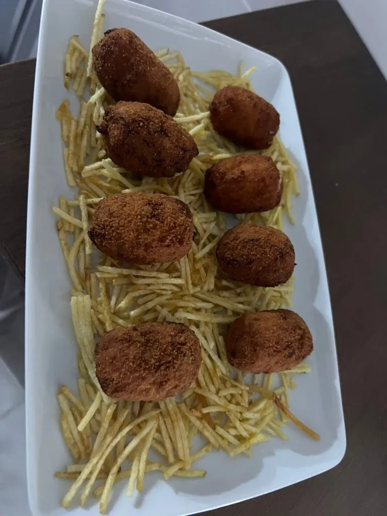 La Madriguera · Bar & Copas_Montemolín_slider_image_2