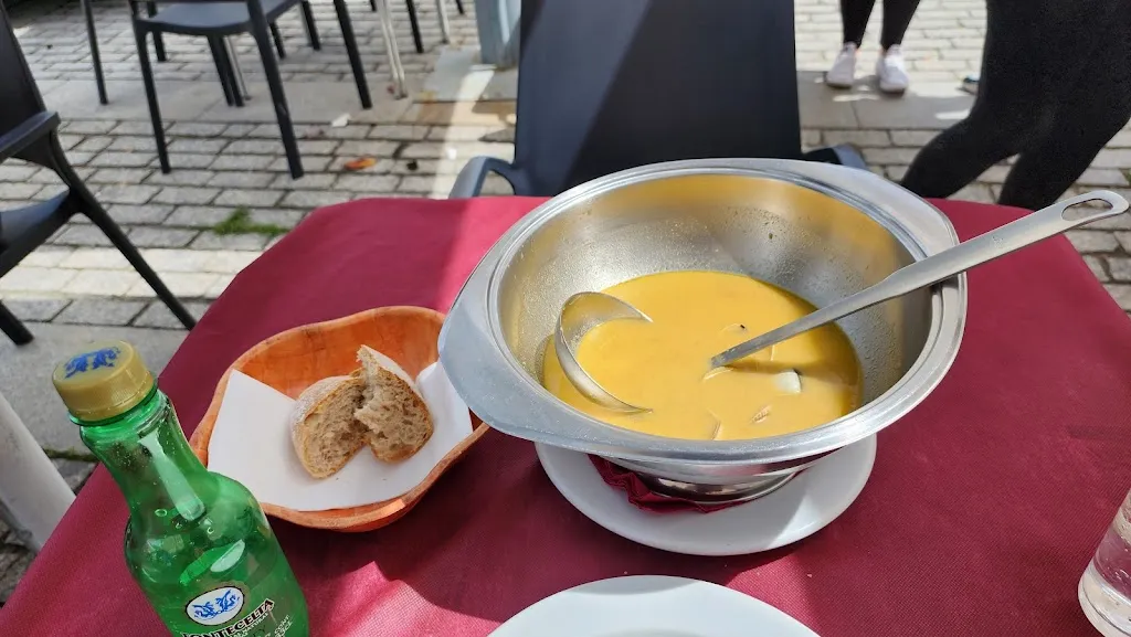 강추욱_Apalaxa_Fisterra_review