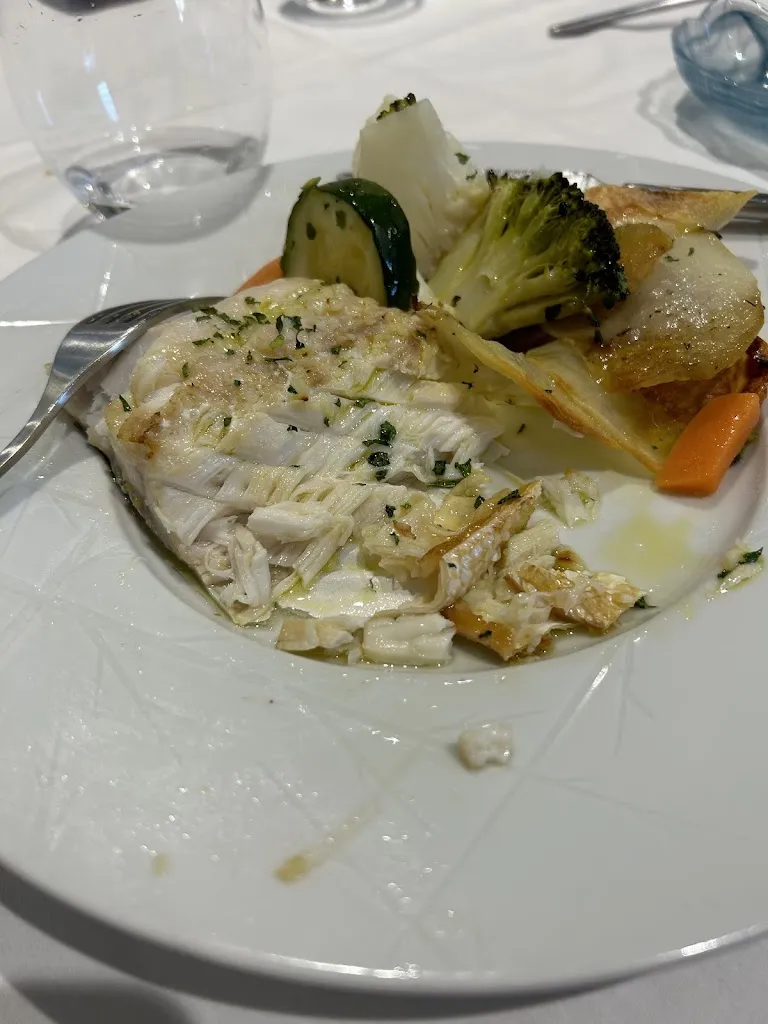 Jini Lee_Restaurante El Semáforo de Finisterre_Fisterra_review