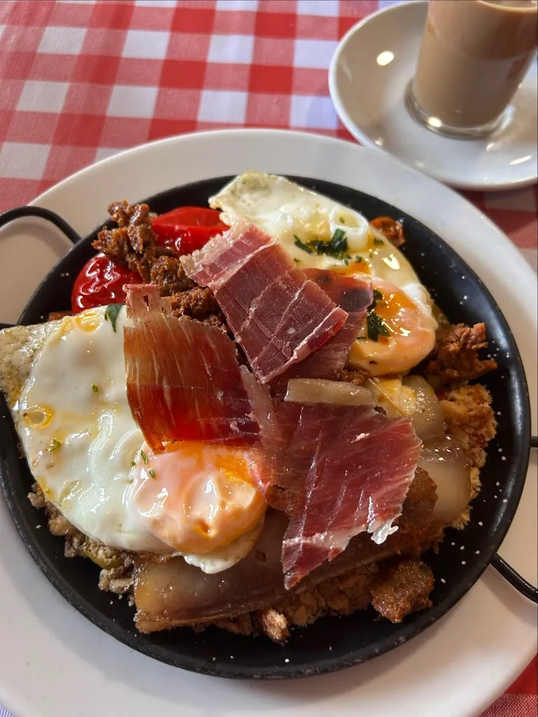 Lara K._Venta El Culebrín_Monesterio_review