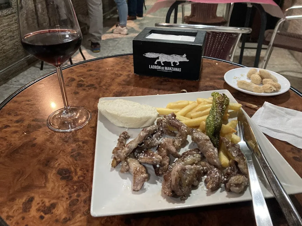 Bar El mesón_Monesterio_slider_image_2