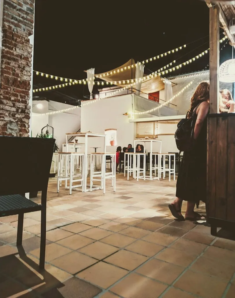 Félix Antonio Gutiérrez Santolino_Salón de celebraciones El corral de la Dolores_Monesterio_review