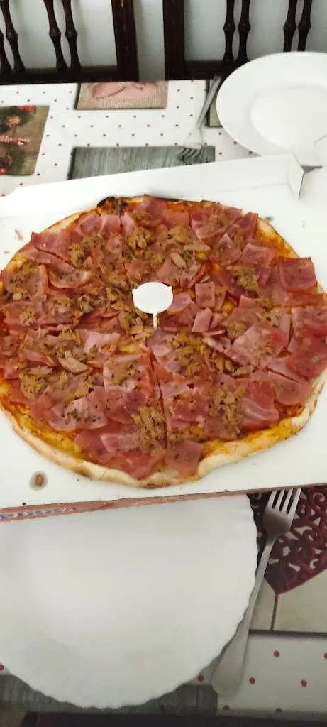 Ari_Restaurante Acordeon_Navalvillar de Pela_recensione