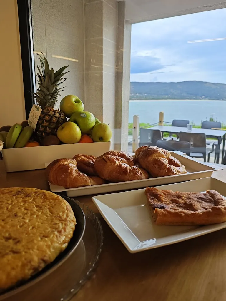 A Fonte do Raposo_Fisterra_slider_image_3