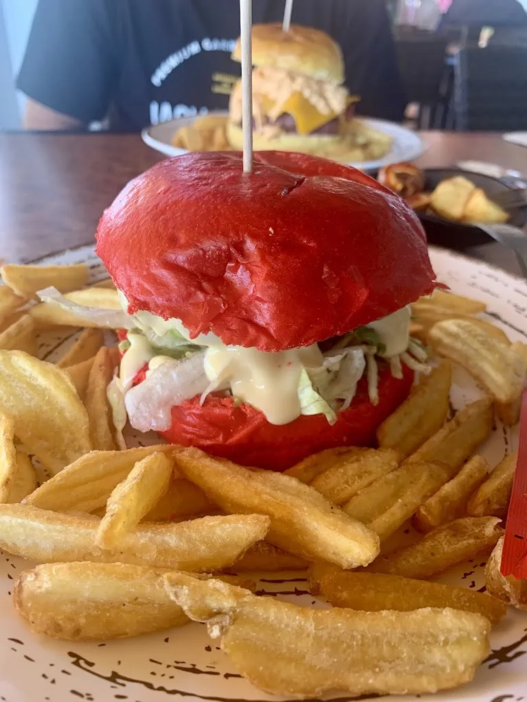 Bar Restaurante La piscina & Terraza Level_Navalvillar de Pela_slider_image_2