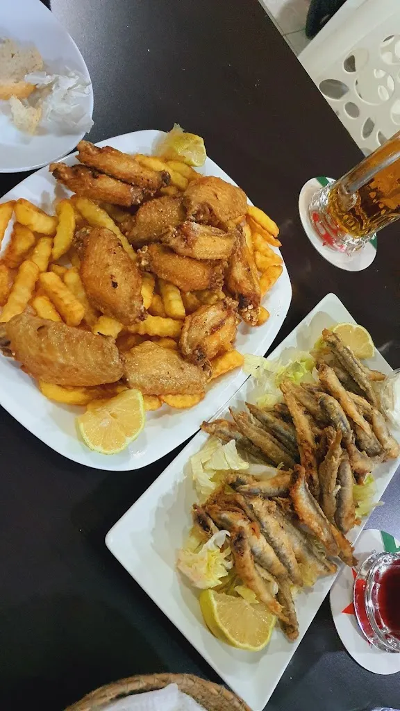 Danna Marchs VasMor_Bar Avenida_Navalvillar de Pela_recensione