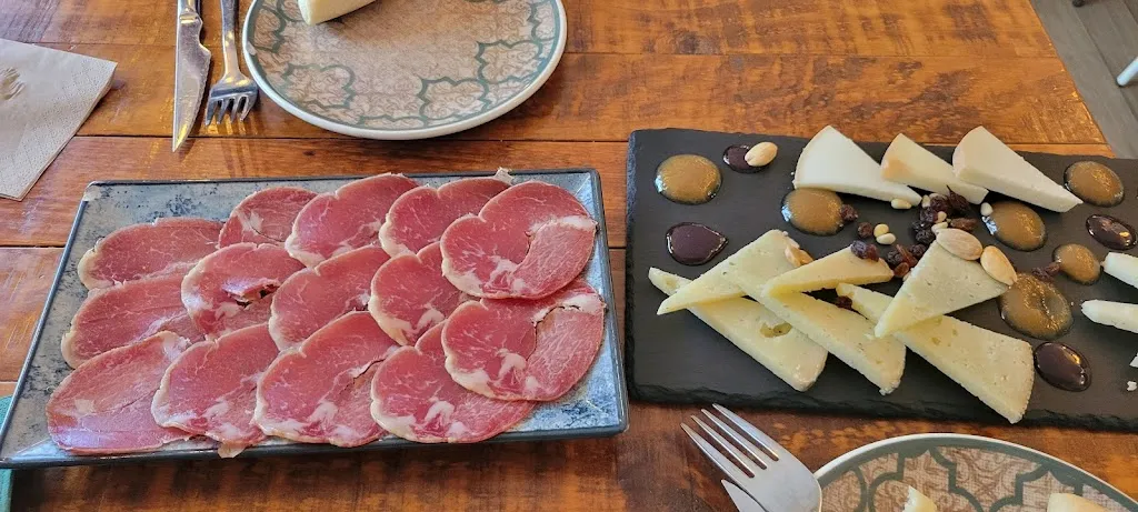 Maria Morell_Restaurante De tripas corazón_Mérida_recensione