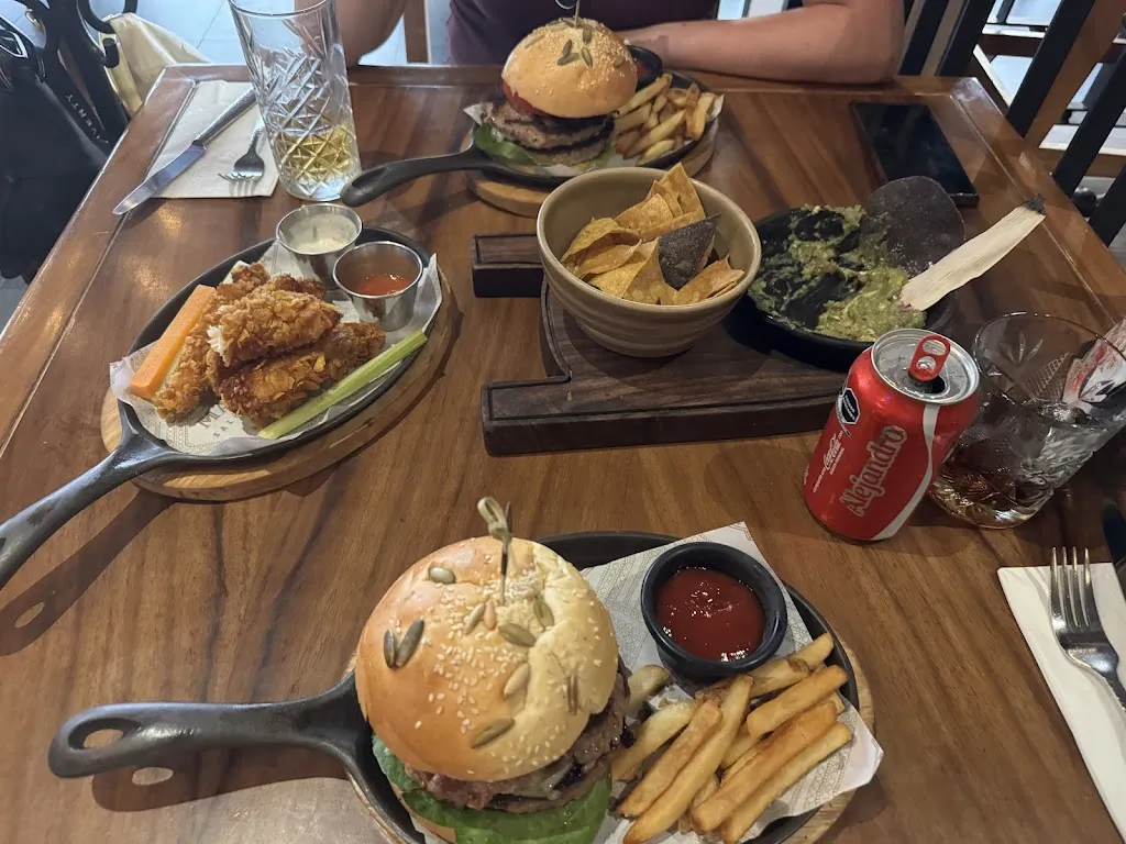 Ragnar Luga_Matilda Salon Mexicano_Mérida_review