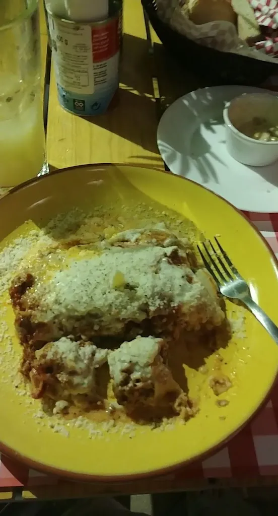 Kate Reust_Dal Baffo Ristorante Bar Italiano_Mérida_review