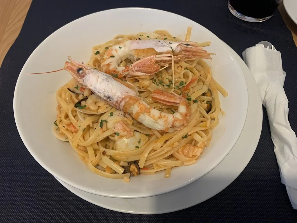 pickle_Madrid-Berlin Bistro_Fisterra_review