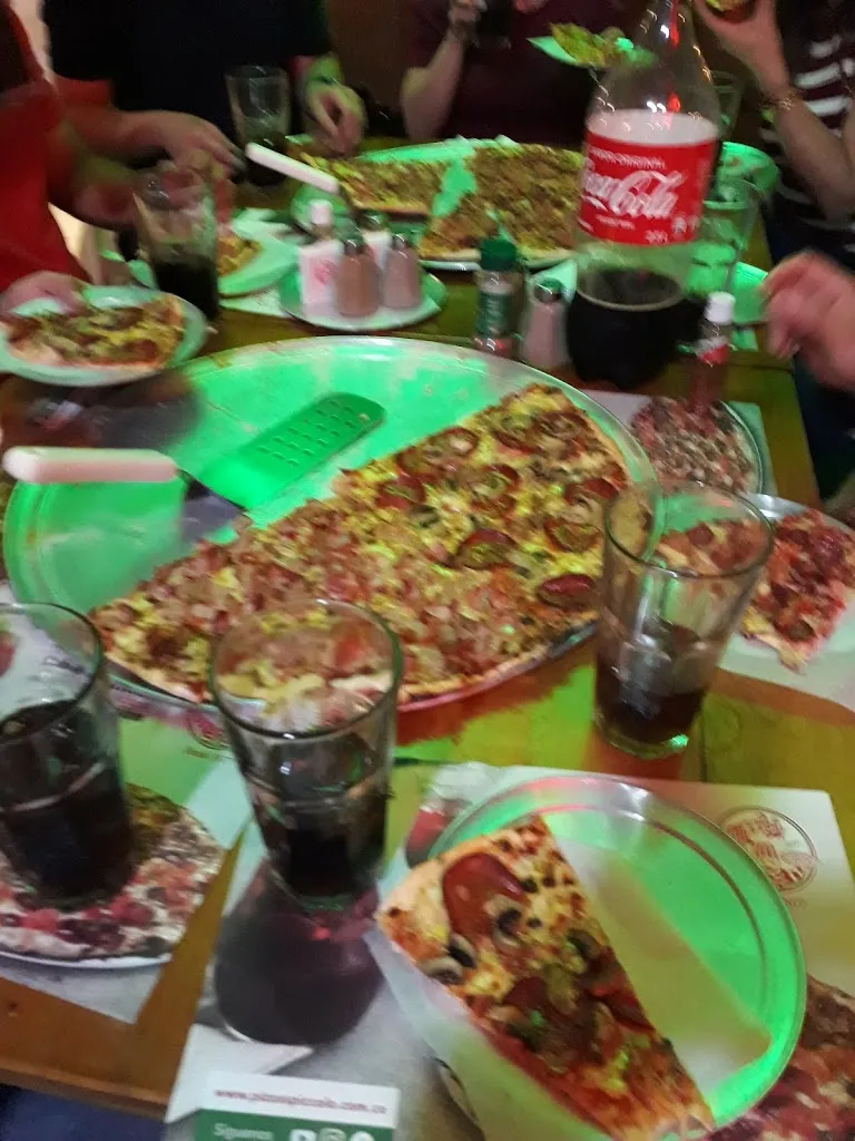 Menu_Pizzas Piccolo La 80_Medellín_image_6