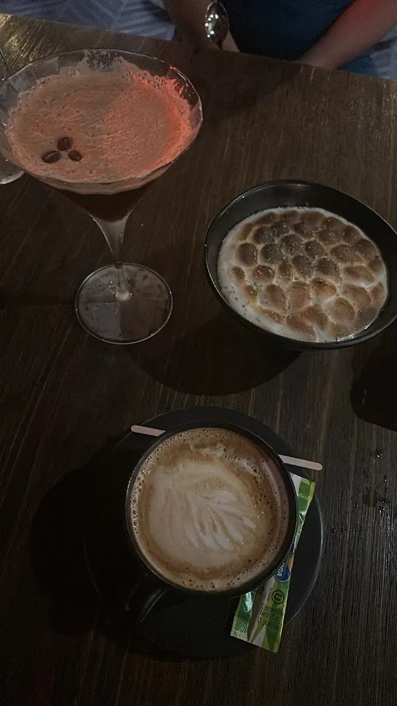 Michelle Rosas_MAL DE OJO ROOFTOP MEDELLIN_Medellín_review