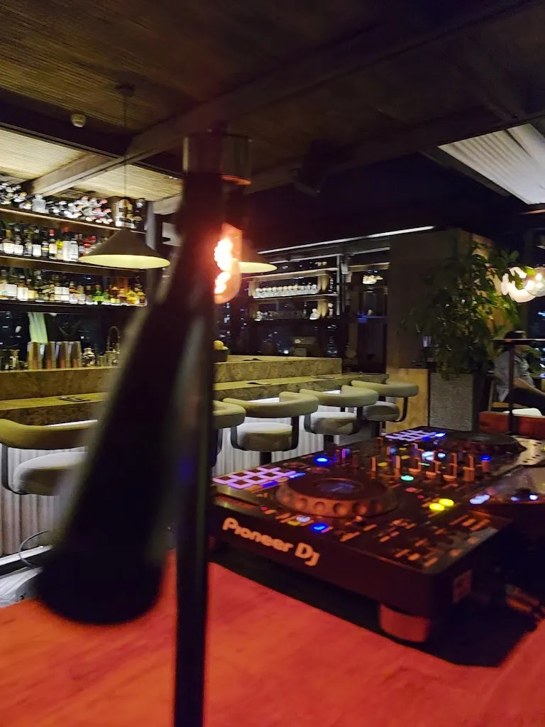 MAL DE OJO ROOFTOP MEDELLIN_Medellín_slider_image_2