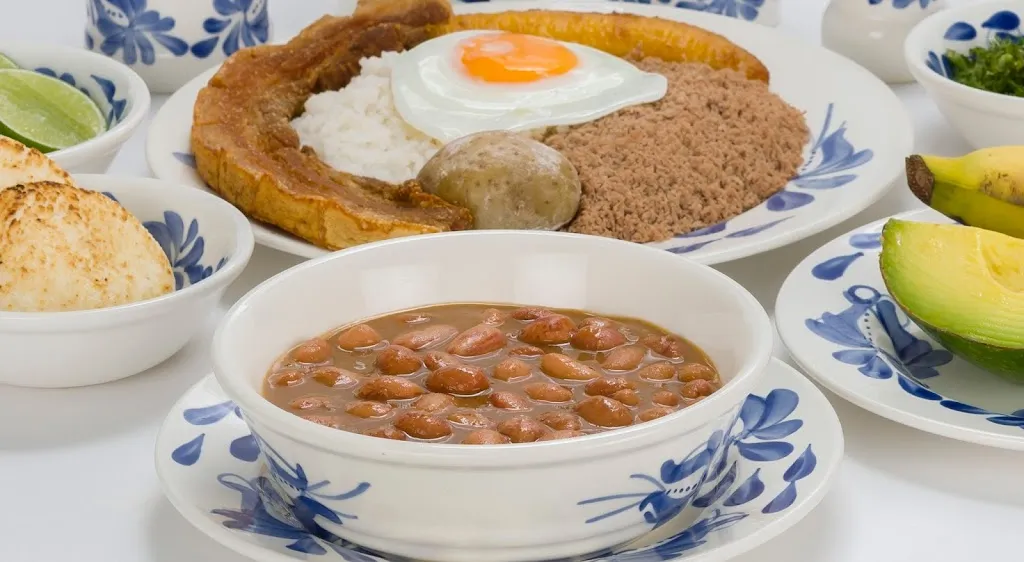 Restaurante Mondongo's El Poblado_Medellín_slider_image_3