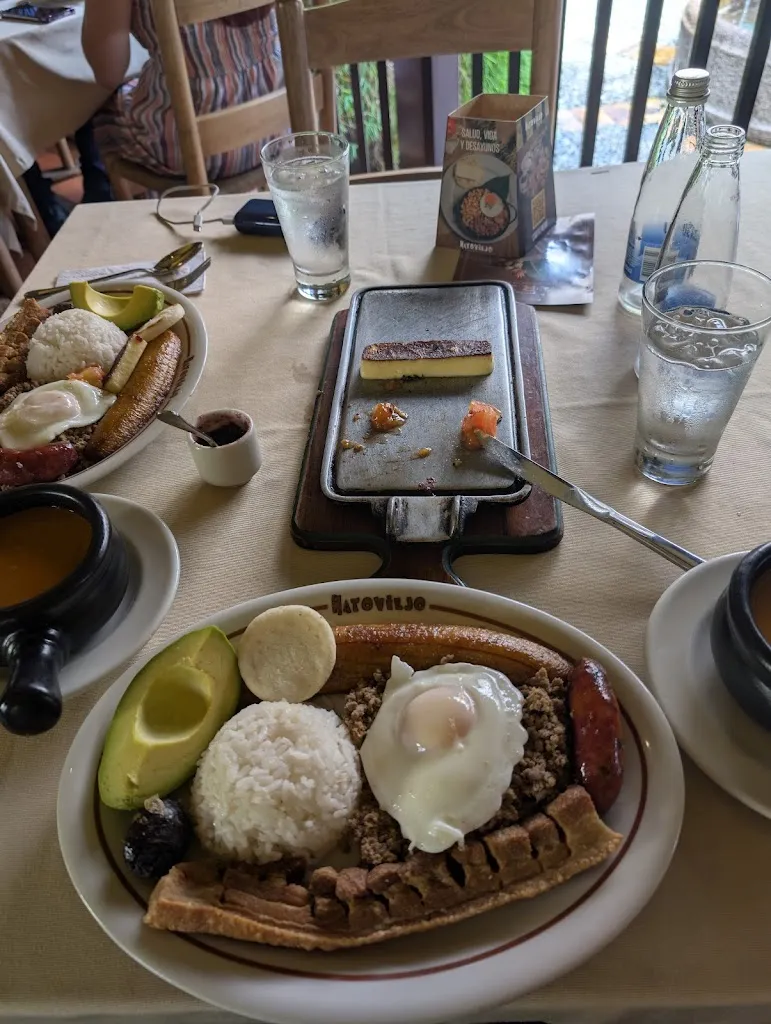 Samuel Duarte_Restaurante Hatoviejo_Medellín_recensione