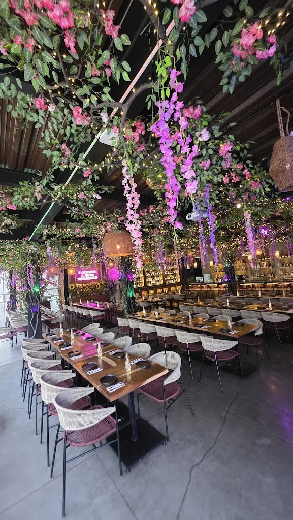 MOJITOS RESTAURANT BAR_Medellín_slider_image_1