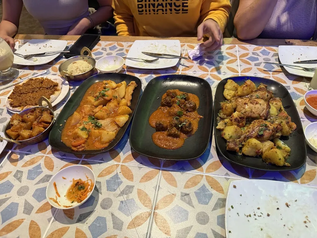 A. Alvarez_Tabún_Medellín_review