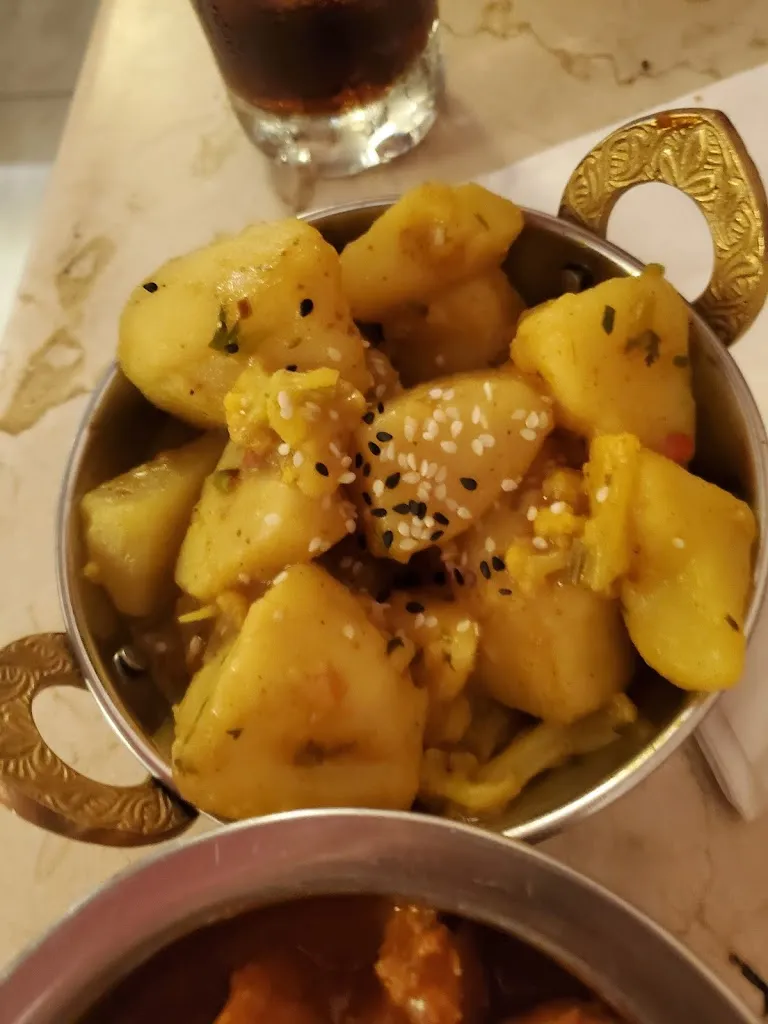 Binh Bui_Tabún_Medellín_review