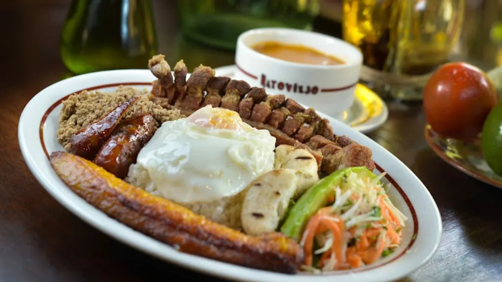 Restaurante Hatoviejo Centro_Medellín_slider_image_3